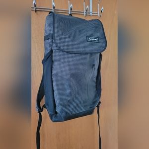 Dakine Concourse 28l backpack